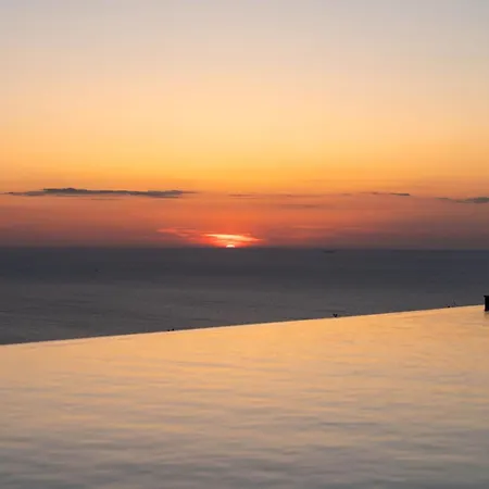 Villa Nimbus Kalamítsi